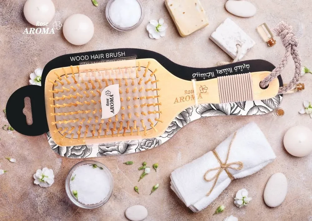 أداة تمشيط شعر خشبية كبيرة من روز اروما